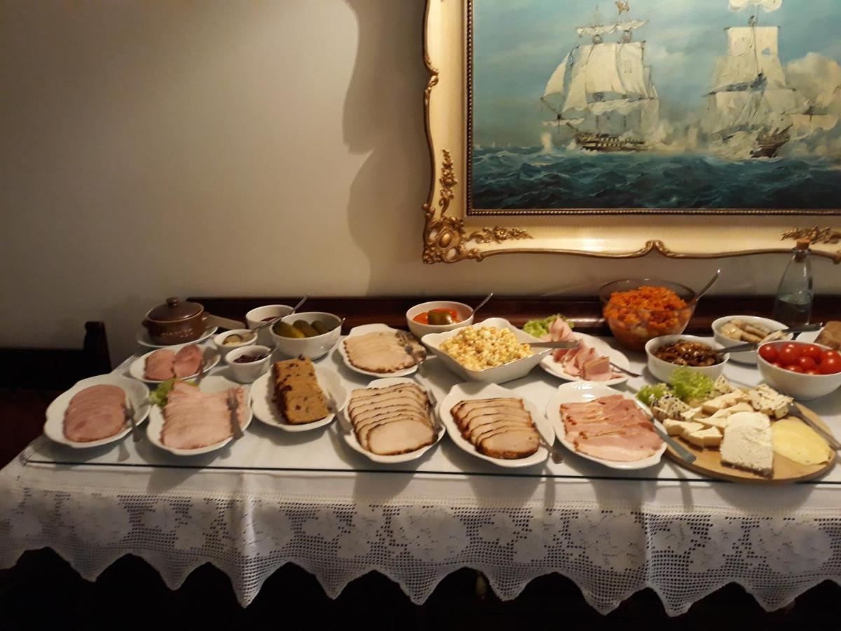 Dworek Lachowicze Grzegorzewice 外观 照片